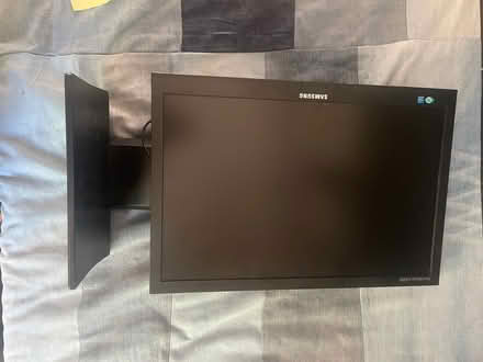 Photo of free Samsung computer monitor (Nesscliffe SY4) #1
