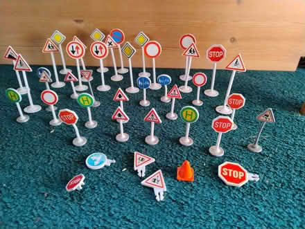 Photo of free Selection of road signs (The Grange EH9) #1
