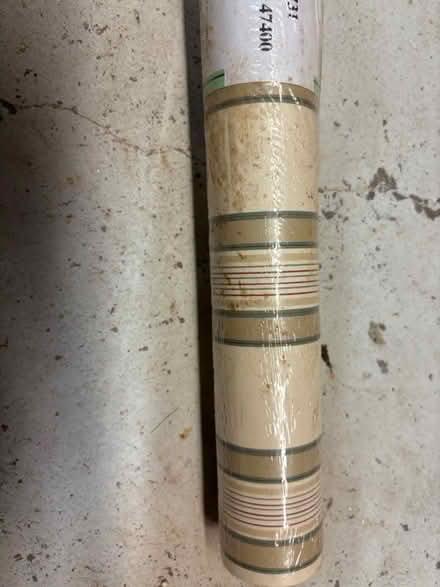 Photo of free Roll of wallpaper (Midtown) #3