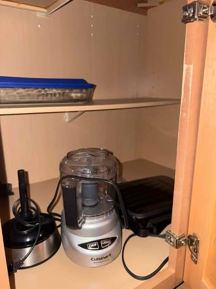 Photo of free Kitchen (3333 wisconsin ave nw) #3