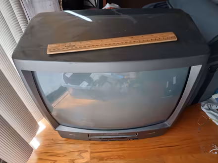 Photo of free 20" CRT TV with built-in VHS (Mountain View near downtown) #2