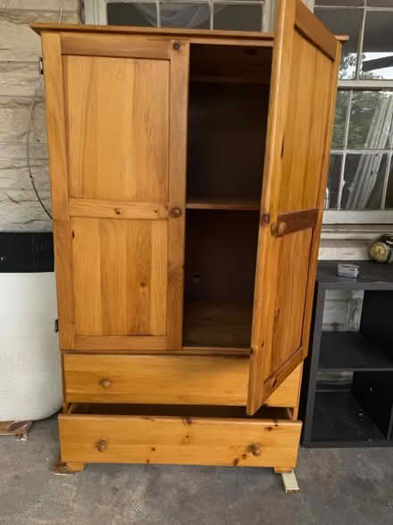 Photo of free Wardrobe Closet (Hyde Park - Avenue G near 38th) #1