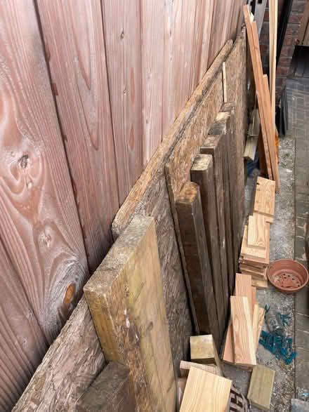 Photo of free OSB sheets, weathered (Greystones S11) #1