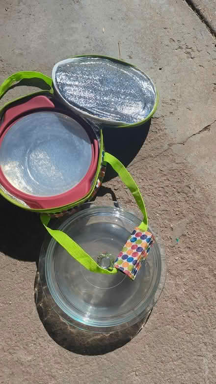 Photo of free Pie/casserole dishes and carrier (Near Smoky Hill HS) #1
