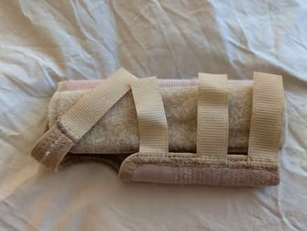 Photo of free Wrist brace (Beauchief S8) #1