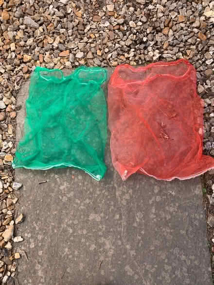 Photo of Small kindling netted bags (Cornwall AONB TR19) #1