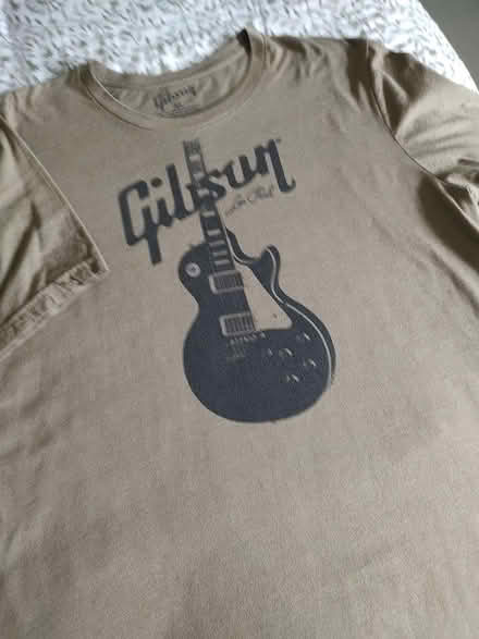 Photo of free Gibson Guitar shirt (Odenton) #1
