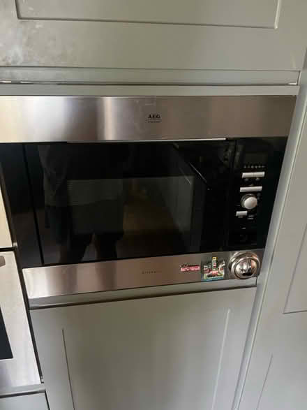 Photo of free Integrated Microwave (no button) (Roundhay, LS8) #1