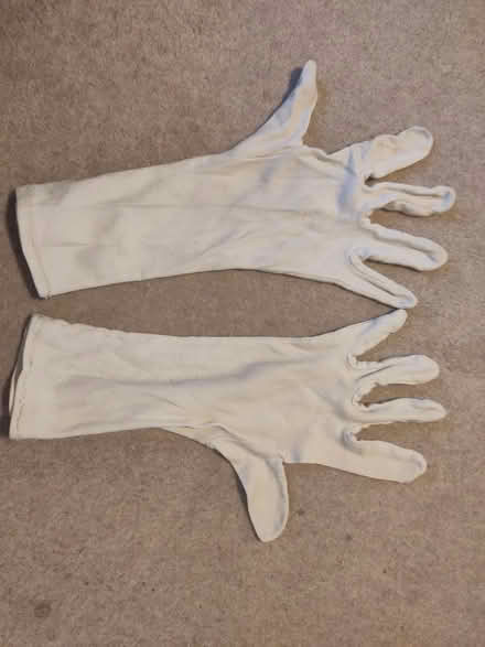 Photo of free Gloves for eczema/dry skin (Llanishen, CF14) #1