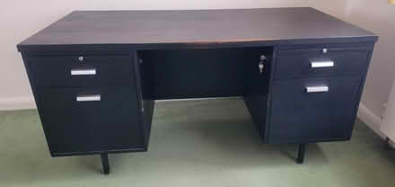 Photo of free Vintage desk (TW7 Isleworth) #1