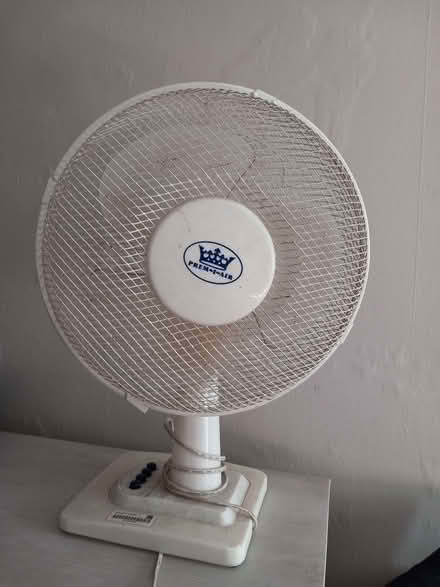 Photo of free Electric fan (Todmorden OL14) #1