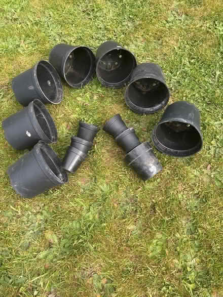 Photo of free Plant pots (Norbury CR7) #1