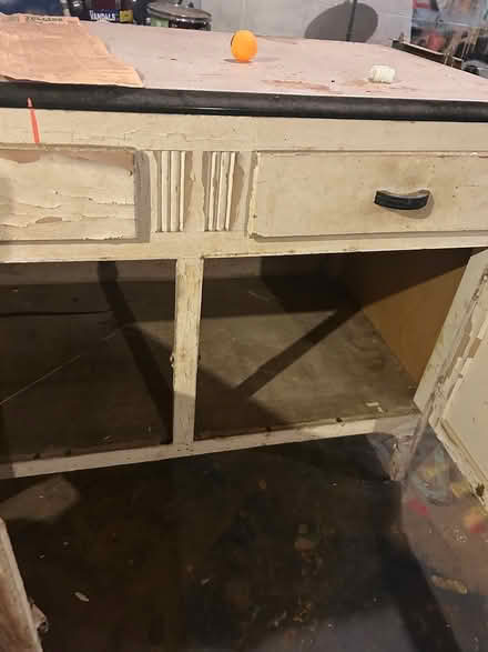 Photo of free As-is 1940s era Hoosier Cabinet (Warrenton) #3