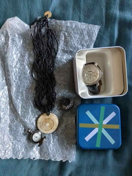 Photo of free Fossil watch and costume jewellery (Priestwood, Bracknell RG42) #1