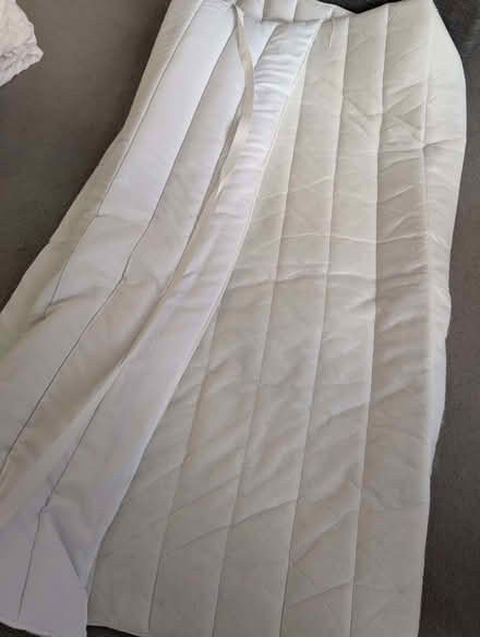 Photo of free Silentnight Mattress Topper (Streatham Hill SW2) #3