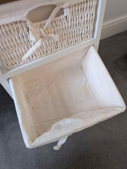 Photo of free Bathroom / bedroom storage (Streatham Hill SW2) #4