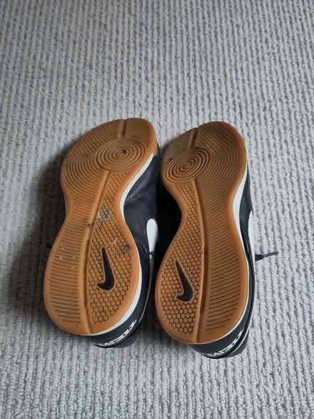 Photo of free Kid's NIKE trainers UK 5.5 - 38.5 (L1 Liverpool City Centre) #4