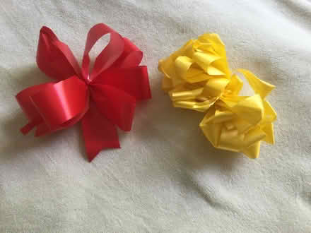 Photo of free Two Decorative Bows (Woodside SE25) #2