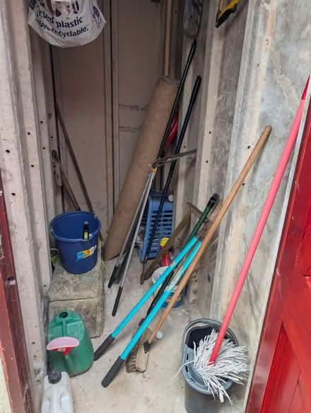Photo of free Garden Tools (Hednesford WS11) #1