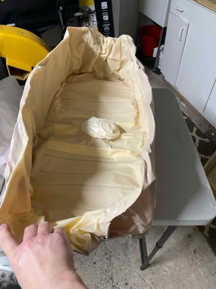 Photo of free Baby seat and bathtub (Hilltown) #2