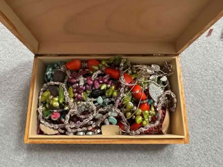 Photo of free Wooden box with lots of Jewellery (Beaconsfield HP9) #2