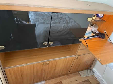 Photo of free schreiber wall unit (Woodley RG5) #1