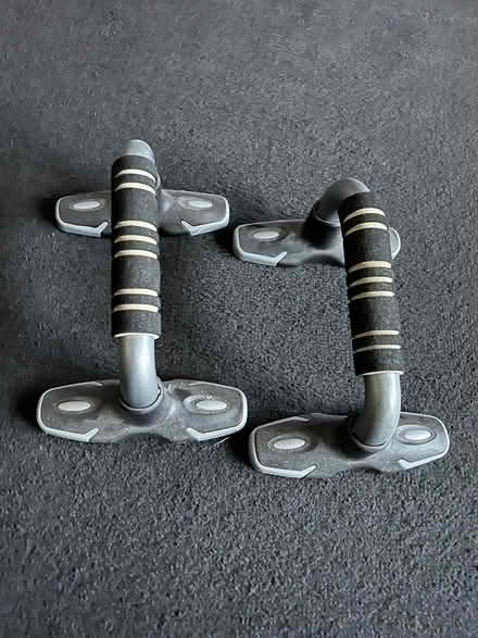 Photo of free Press Up Handles (Fobbing SS17) #1
