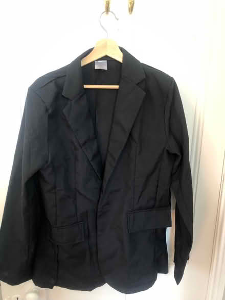 Photo of free Black medium jacket (Bear Flat) #1