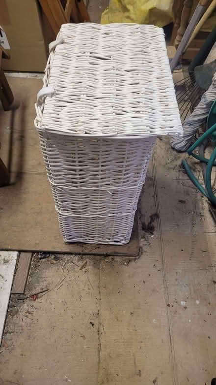 Photo of free White wicker basket (Bromley BR1) #1