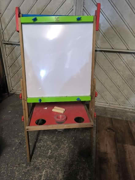 Photo of free Black and white board ...just one screw missing (Allerton BD15) #3