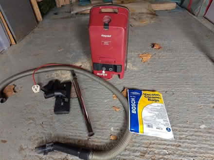 Photo of free Cylinder Vacum with broken tube and all fittings and bags (East Ardsley WF3) #1