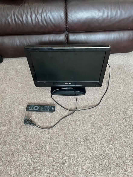 Photo of free 19” philips tv (Artane, Dublin 5) #1