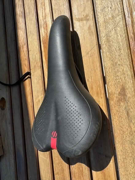 Photo of free Islabikes child’s saddle (Odd Down) #1