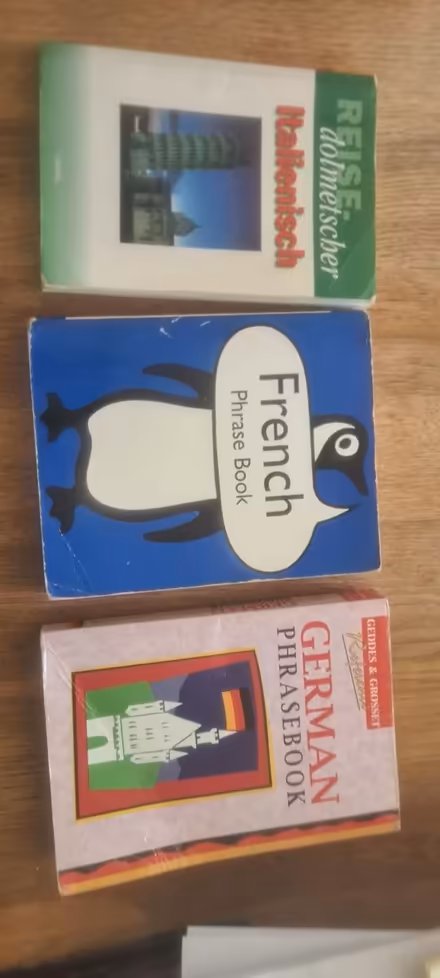 Photo of free Foreign language dictionaries (Cardonald G52) #1