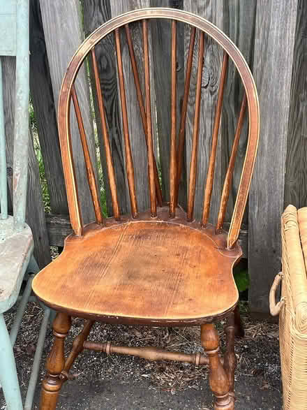 Photo of free Vintage Wooden Chair (Arlington VA) #1