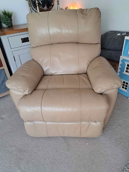 Photo of free Manual recliner leather (Bodenham) #1