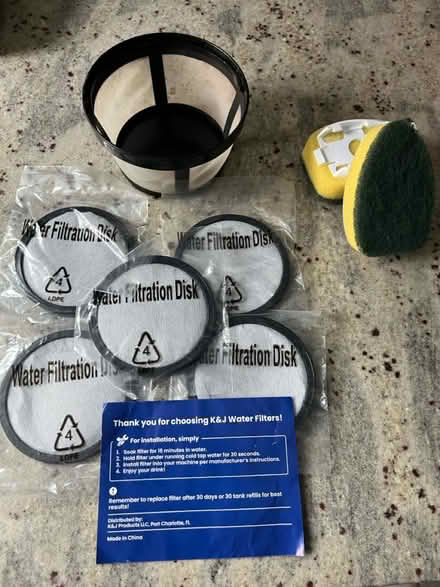 Photo of free Misc kitchen items (Vienna community center) #1