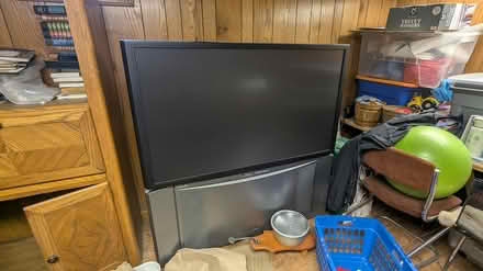 Photo of free Hitachi projection tv (~50 inches) (Manchester) #1