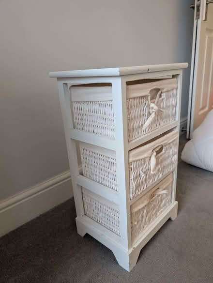 Photo of free Bathroom / bedroom storage (Streatham Hill SW2) #2