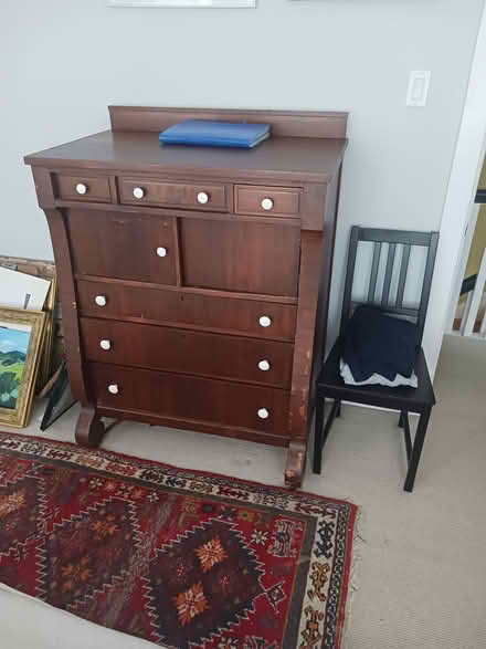 Photo of free Bureau (West chester nearcollege) #1