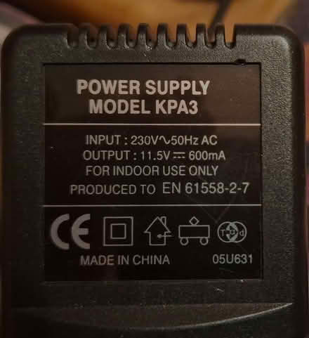 Photo of free Power cable & Foot Pedal for Yamaha Keyboard (Harrogate HG1) #3