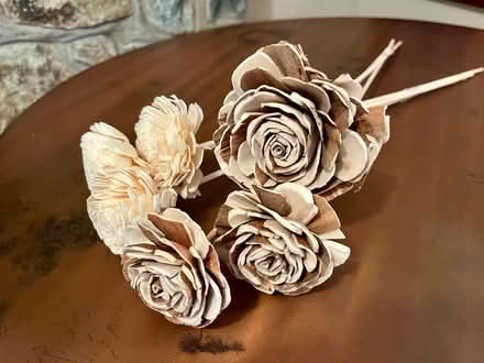 Photo of free Cute wood flowers (Vienna community center) #1