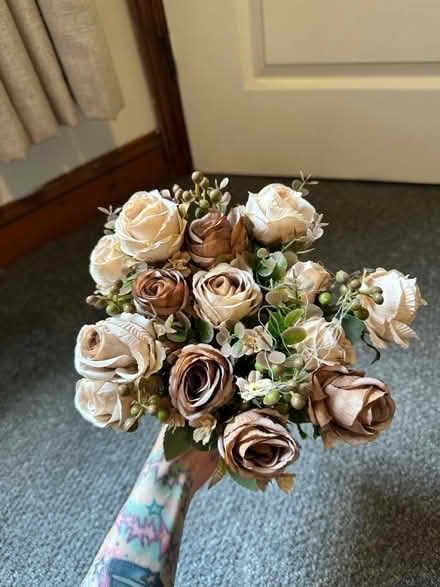 Photo of free Artificial Flowers Set (So19 9ah) #4