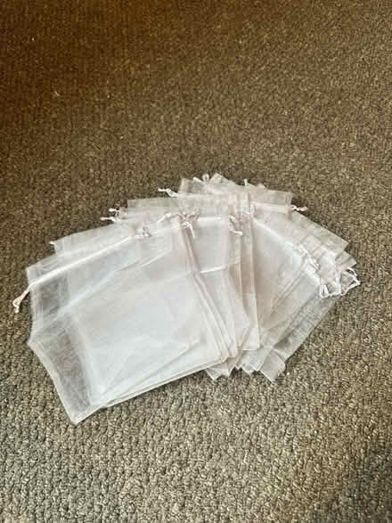 Photo of free Wedding Favour Organza Bags (So19 9ah) #1