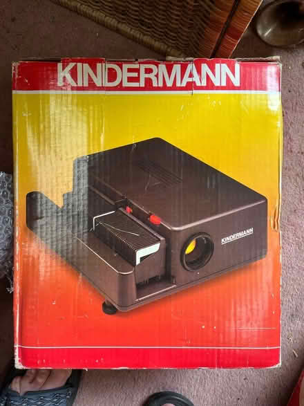 Photo of free Kindermam Slide projector (Cheltenham GL51) #1