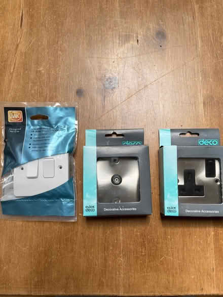 Photo of free Various electrical sockets (Didsbury M20) #1