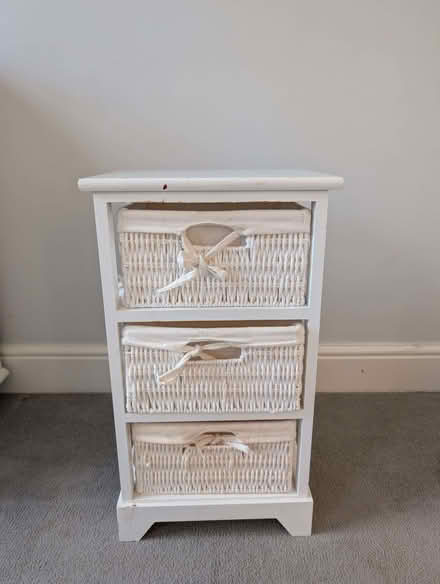 Photo of free Bathroom / bedroom storage (Streatham Hill SW2) #1