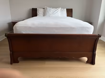Photo of free Queen sleigh bed and mattress (Downtown Mt Prospect) #2