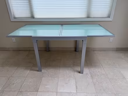 Photo of free Expandable glass table (Mount Vernon, NY) #2