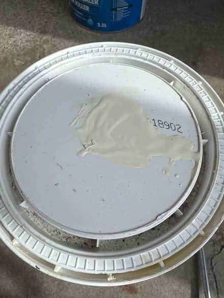 Photo of free Cream paint 2L tin (Holy Corner EH10) #1